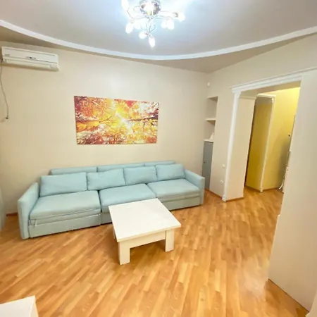 Tourist Street In Apartment *
